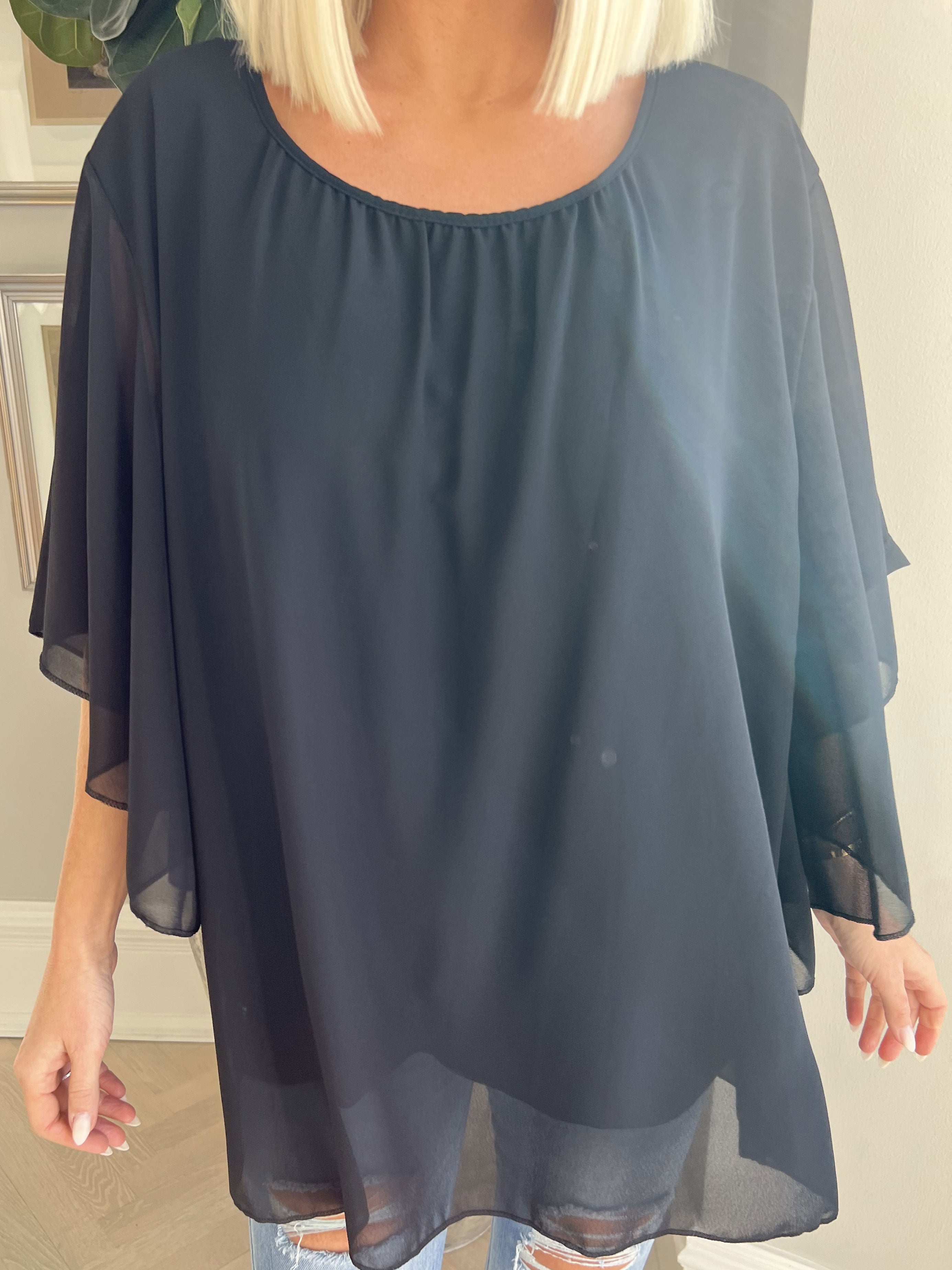 Annis - Söt tunika i lös passform i chiffong